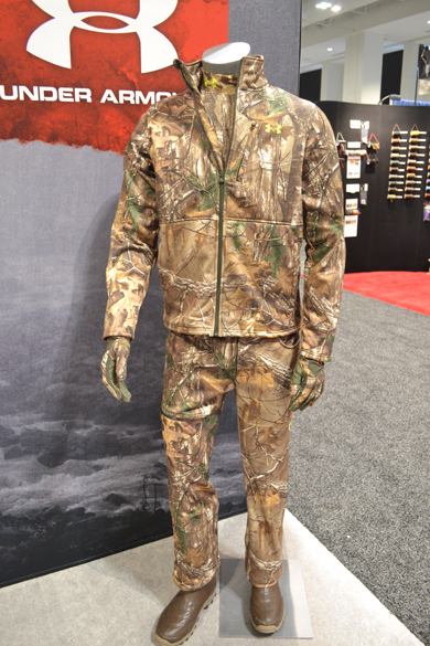 Under armour on sale camo suit